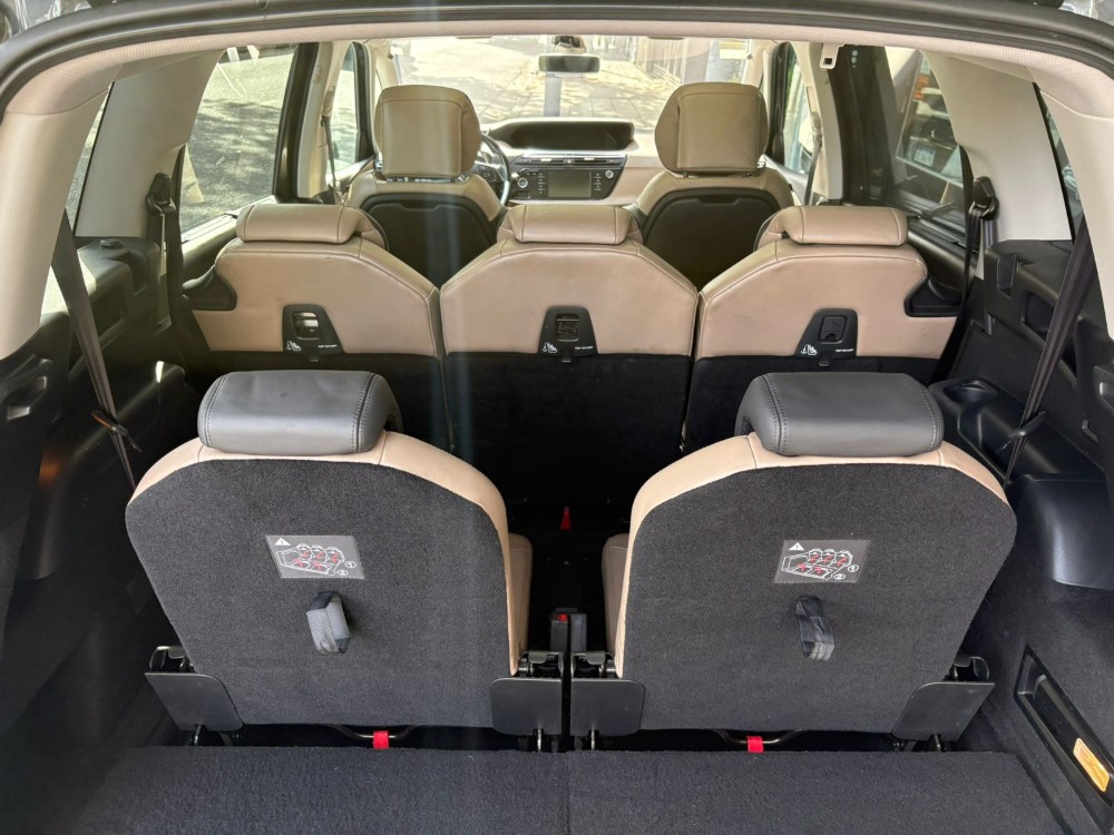 Citroën Grand C4 Picasso Shine — foto 12